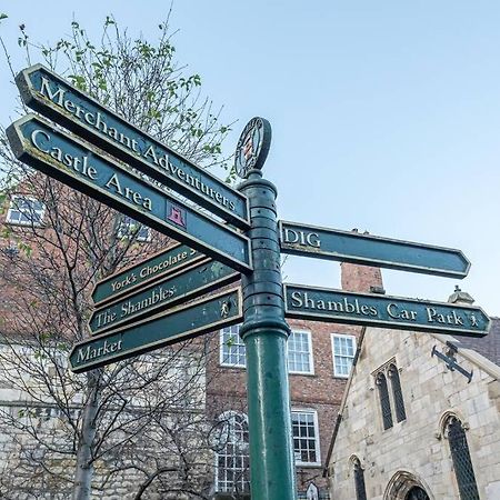 Luxury Apartment Rowntree House Across From The Shambles York Ngoại thất bức ảnh