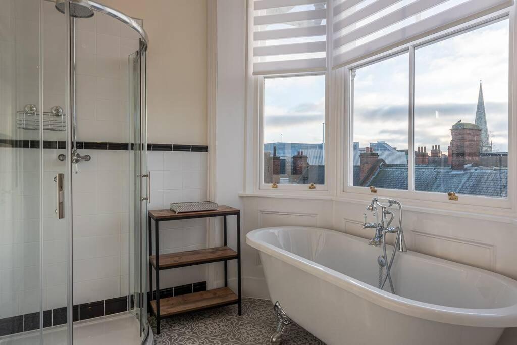 Luxury Apartment Rowntree House Across From The Shambles York Ngoại thất bức ảnh