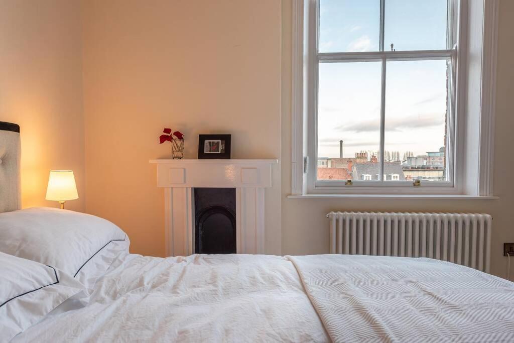Luxury Apartment Rowntree House Across From The Shambles York Ngoại thất bức ảnh