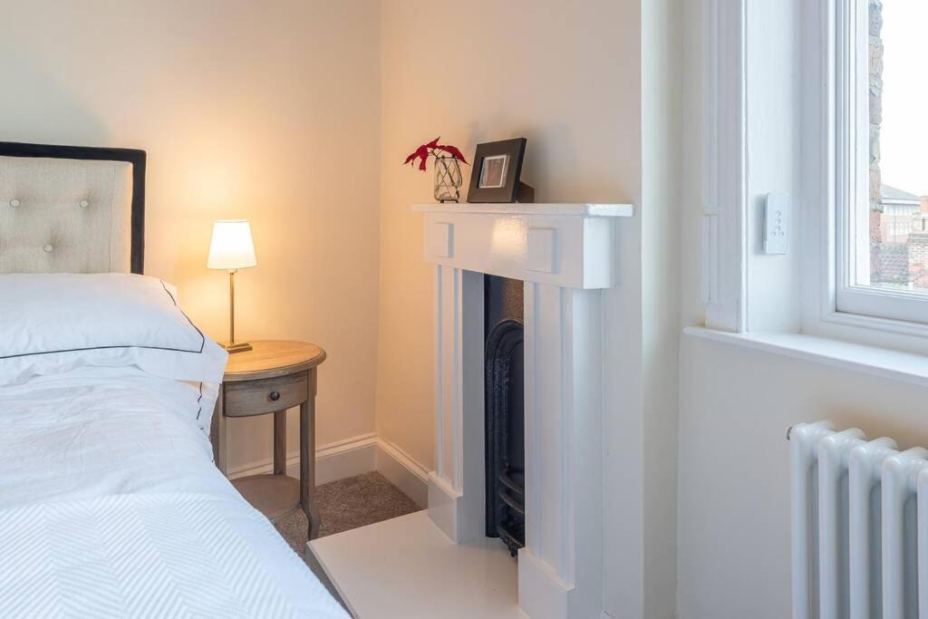 Luxury Apartment Rowntree House Across From The Shambles York Ngoại thất bức ảnh